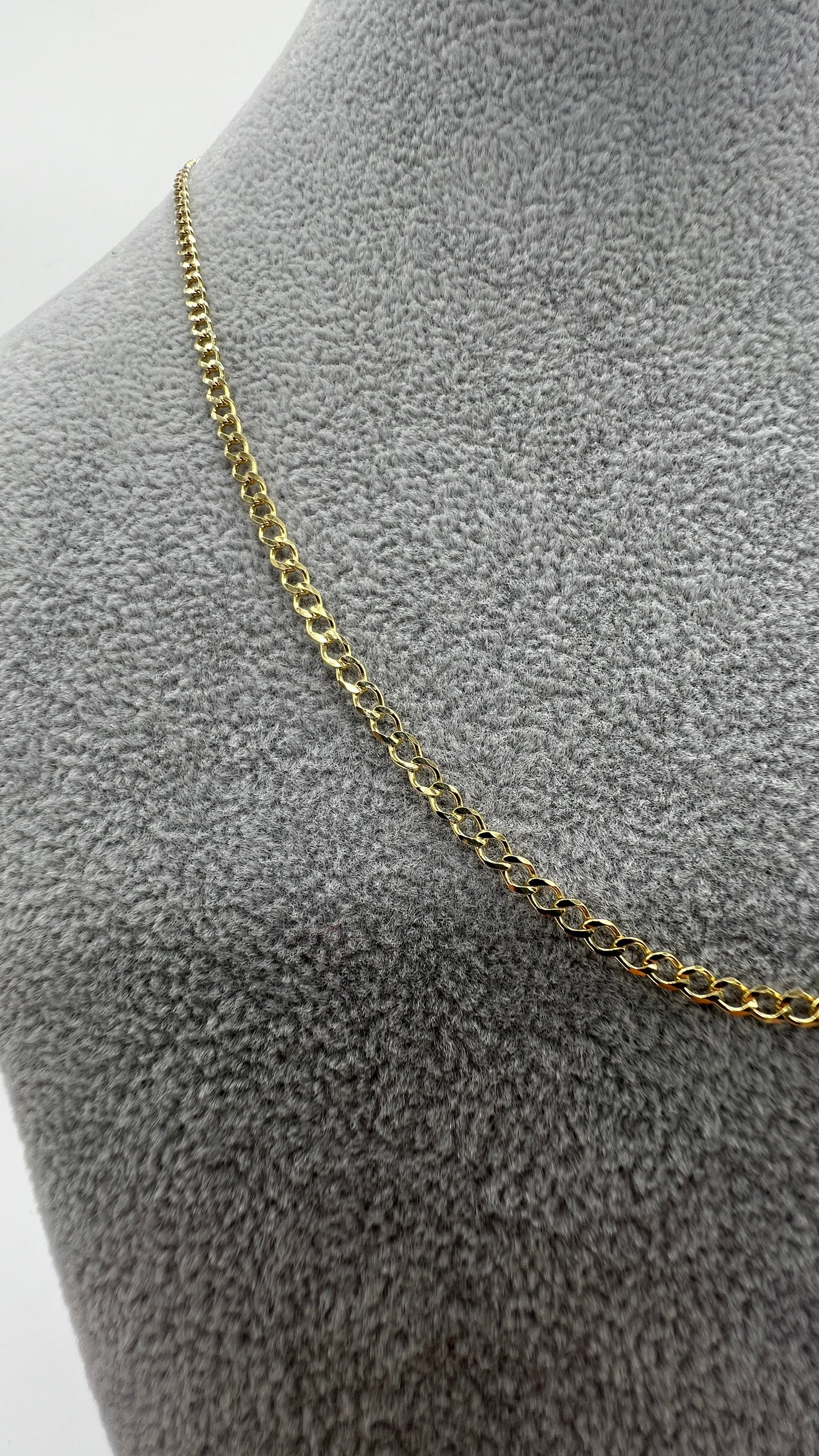 CADENA DE ORO SÓLIDO 10 KILATES BARBADA ABIERTA 3 MM