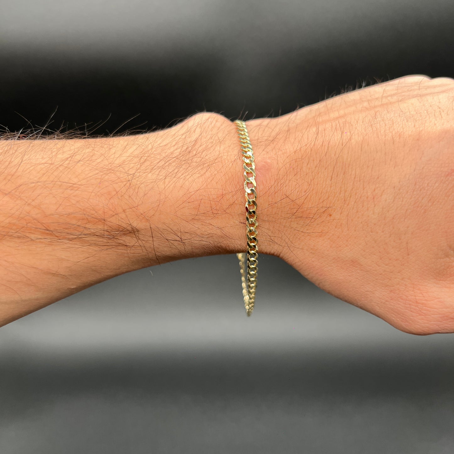 Pulso De Oro Sólido 10 Kilates Barbado 4 MM