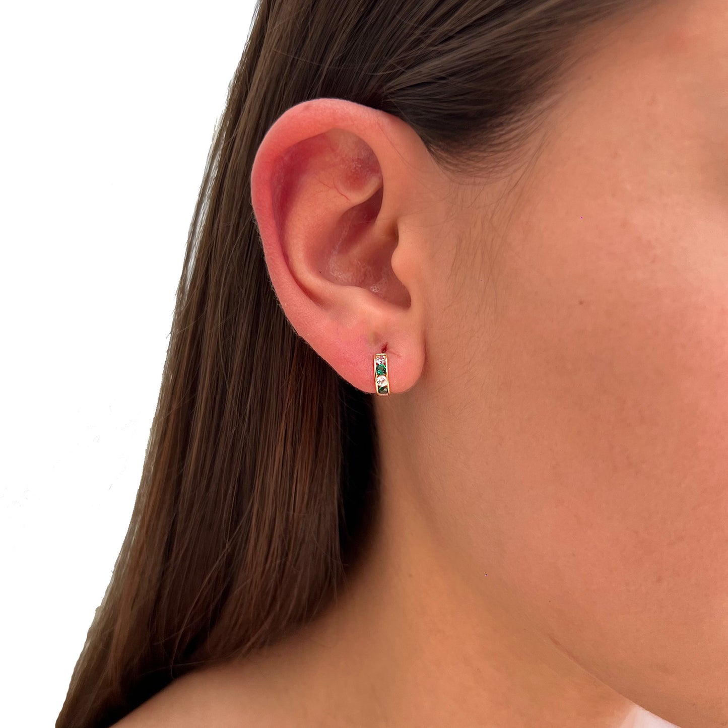 ARETES HUGGIES ORO 14 KILATES PIEDRAS COLORES