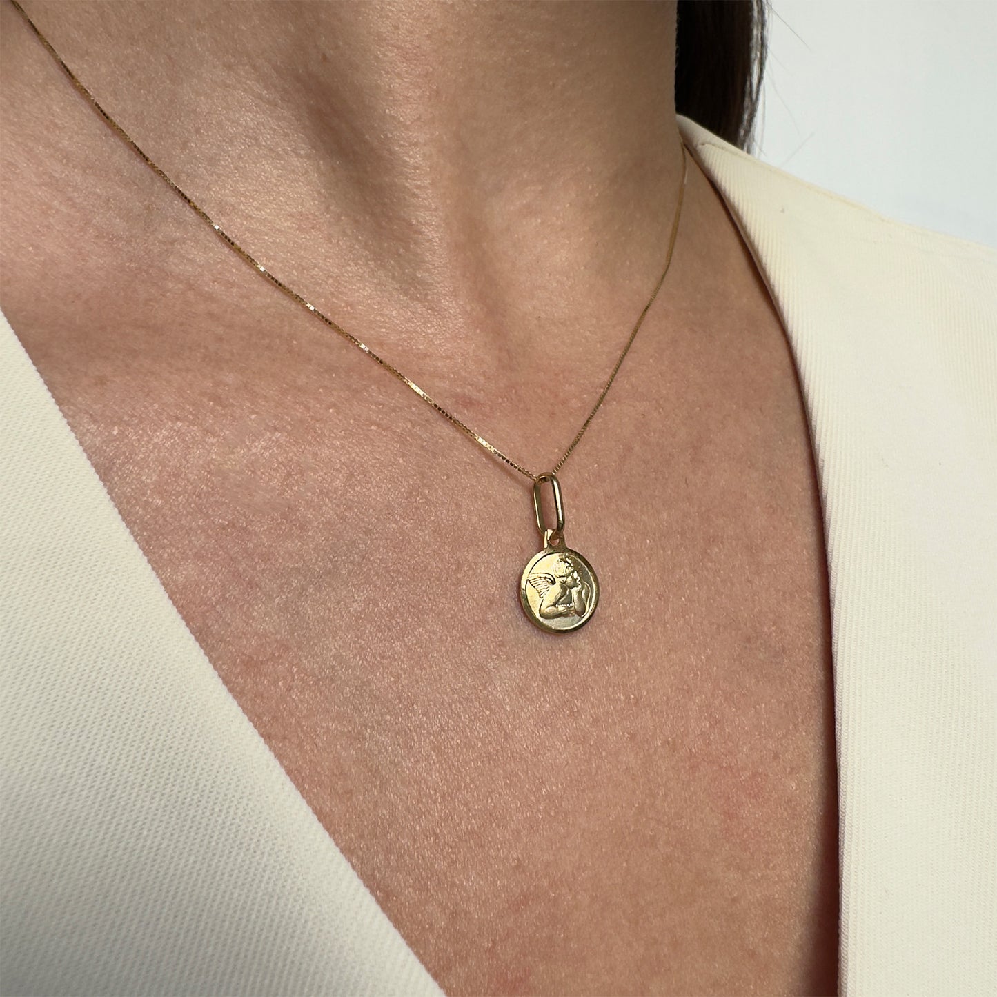 DIJE MEDALLA DE ORO 14K KILATES DISEÑO ANGEL DE LA GUARDA