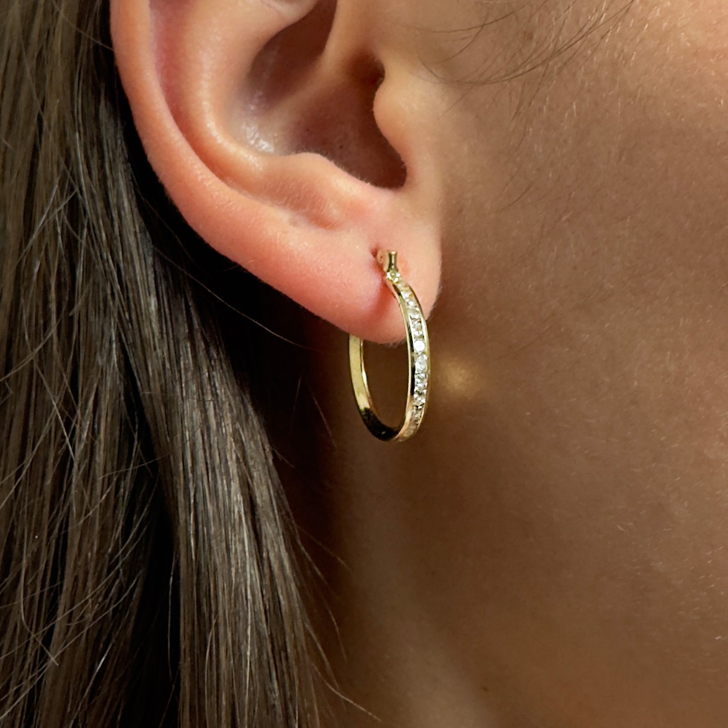 ARETES ARRACADAS DE ORO 10 KILATES CON PIEDRAS 1.9 CM