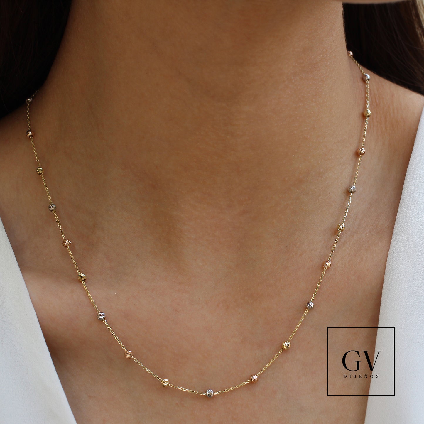 Collar Satélites Oro Florentino de 14 Kilates