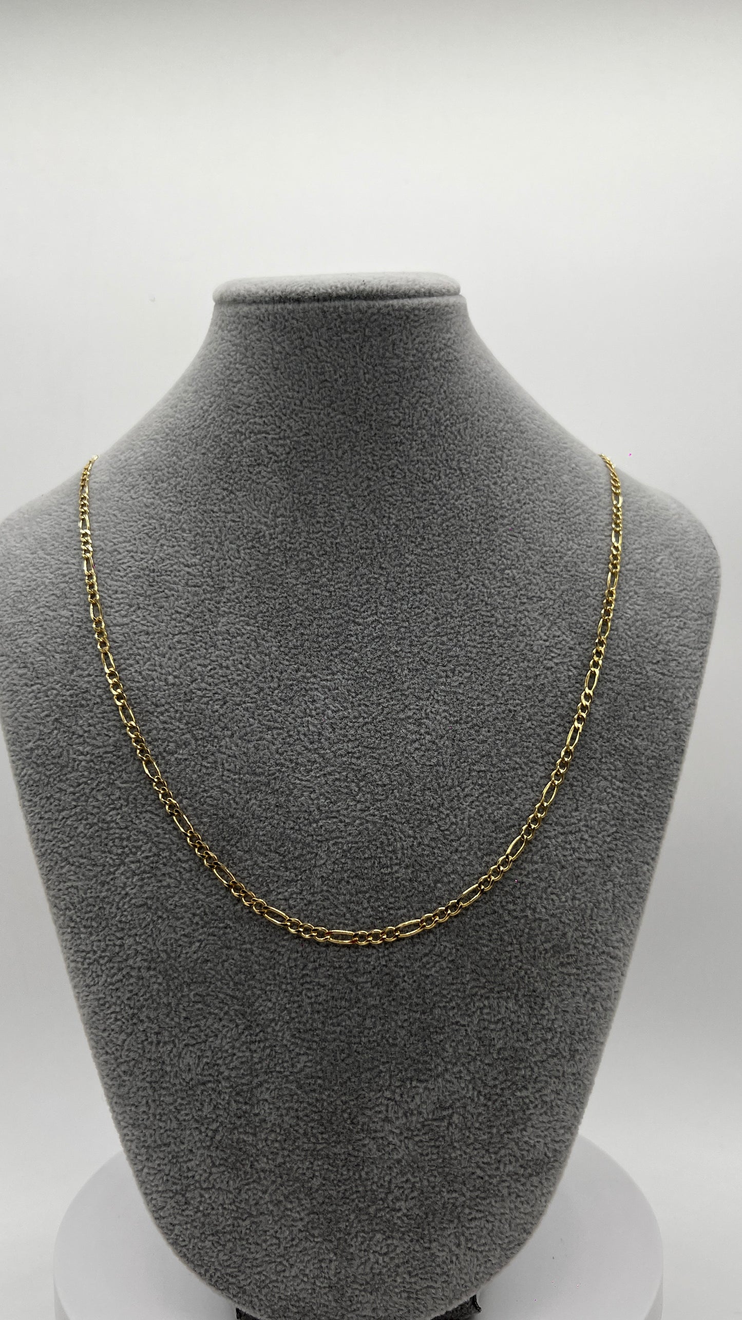 CADENA DE ORO SÓLIDO 10 KILATES TEJIDO FIGARO 3 MM