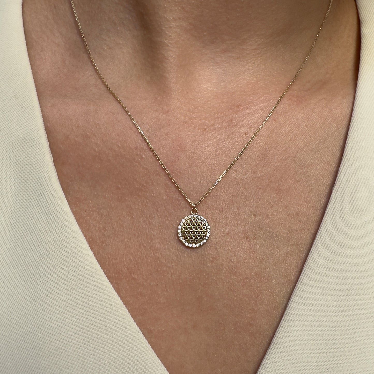 Collar Gargantilla Oro 10K Kilates Diseño Flor De La Vida Mandala