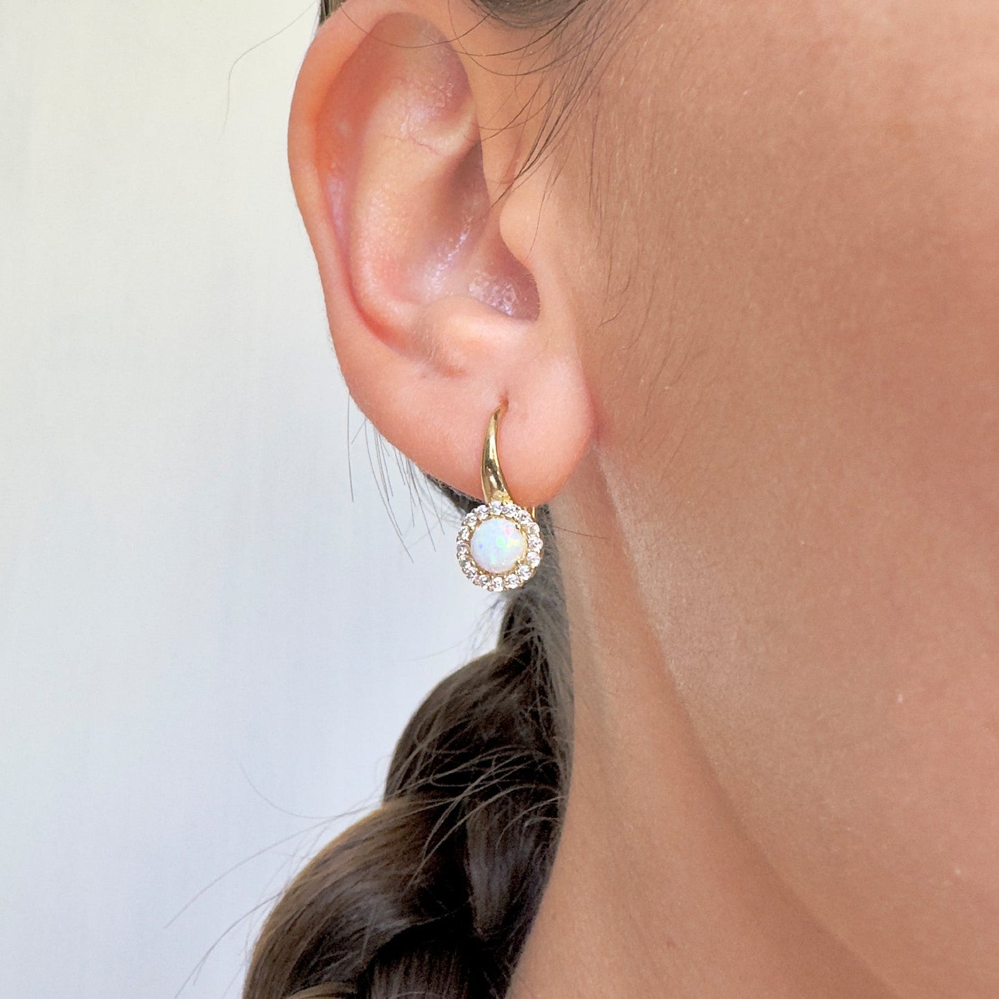 ARETES ORO 14 KILATES ÓPALO CON PIEDRAS 1.8 CM X 8 MM DIAM