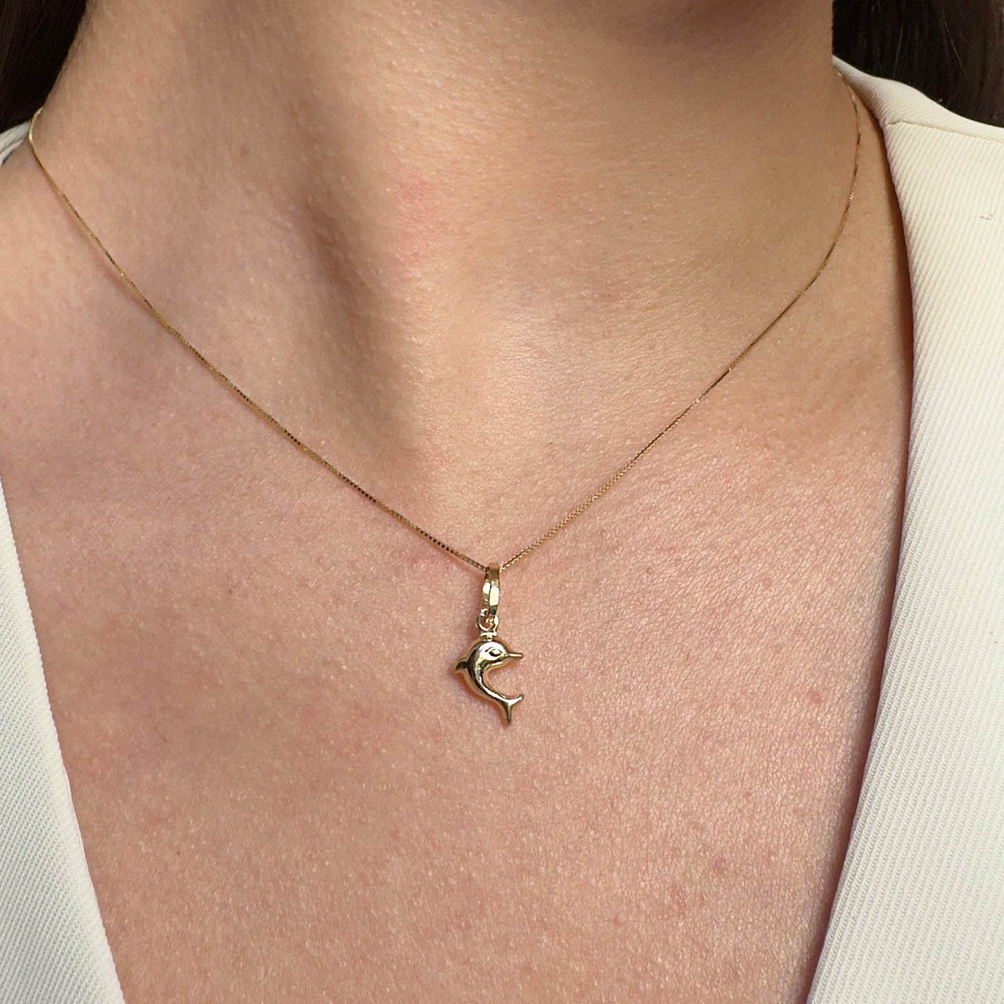 COLLAR DE ORO ITALY 14K KILATES DISEÑO DELFIN PEQUEÑO