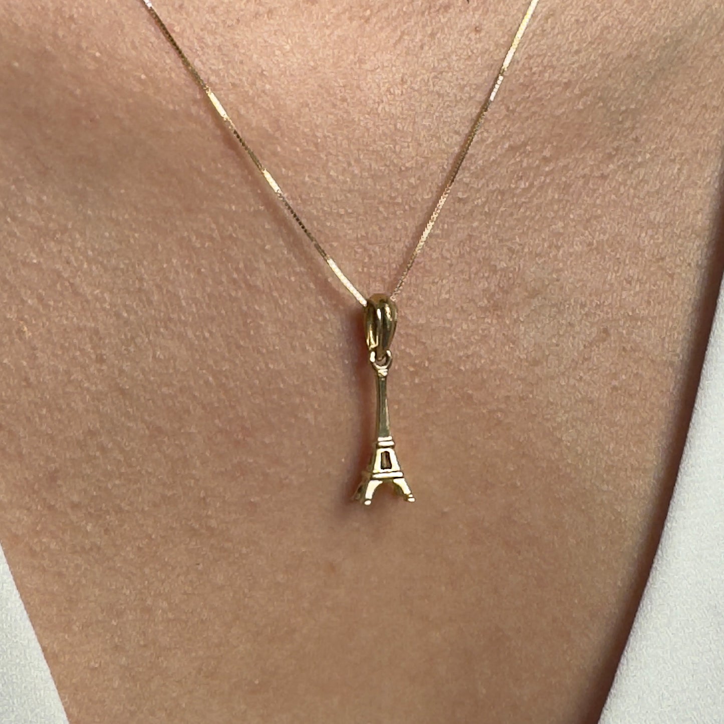 DIJE DE ORO SÓLIDO 10K Y 14K DISEÑO TORRE EIFFEL PARIS