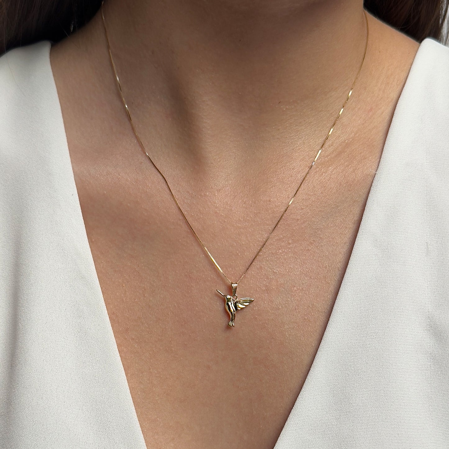 DIJE DE ORO SÓLIDO 10K Y 14K DISEÑO COLIBRÍ LISO